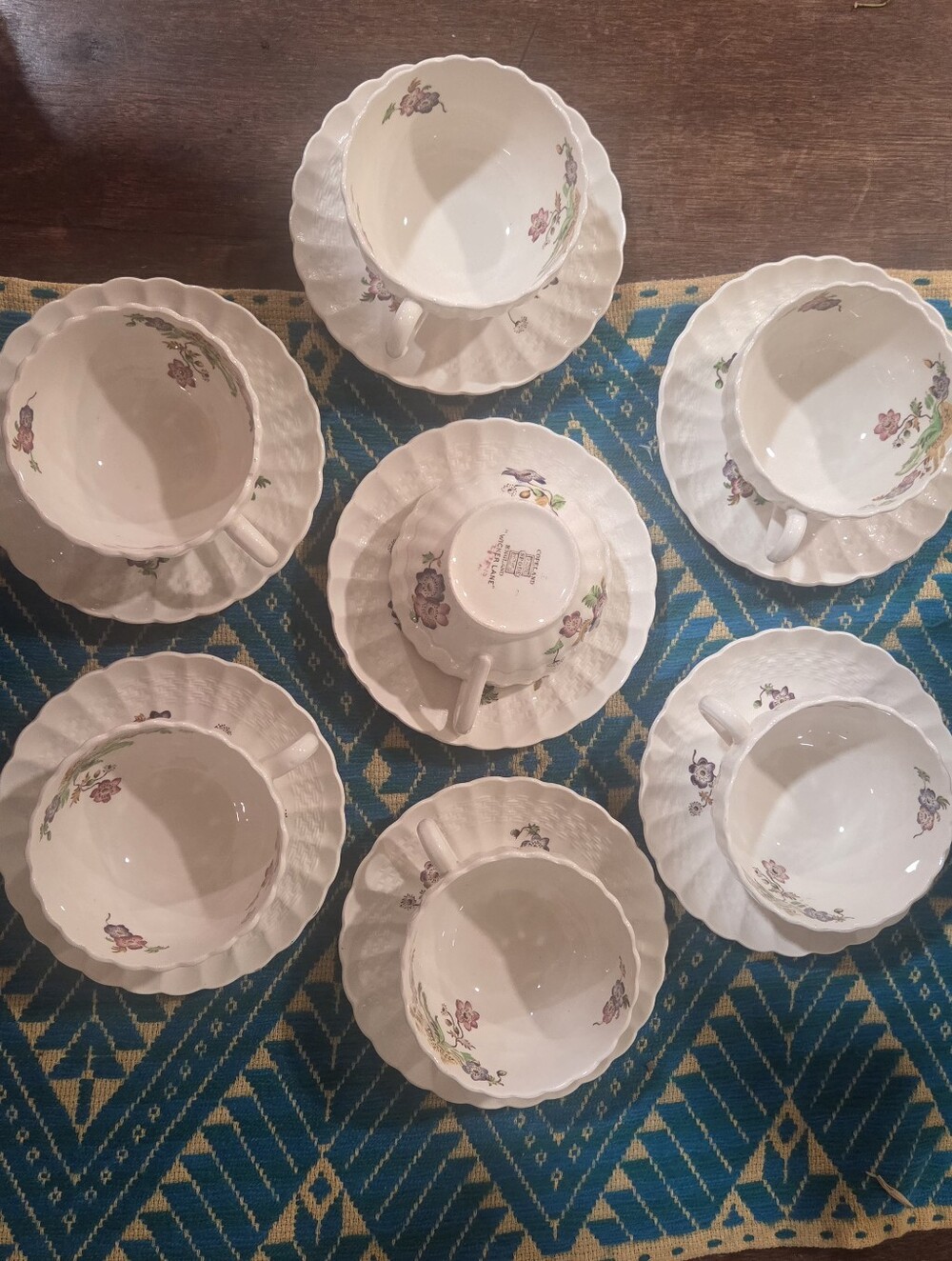 Copeland Spode Wicker Lane Cups & Saucers